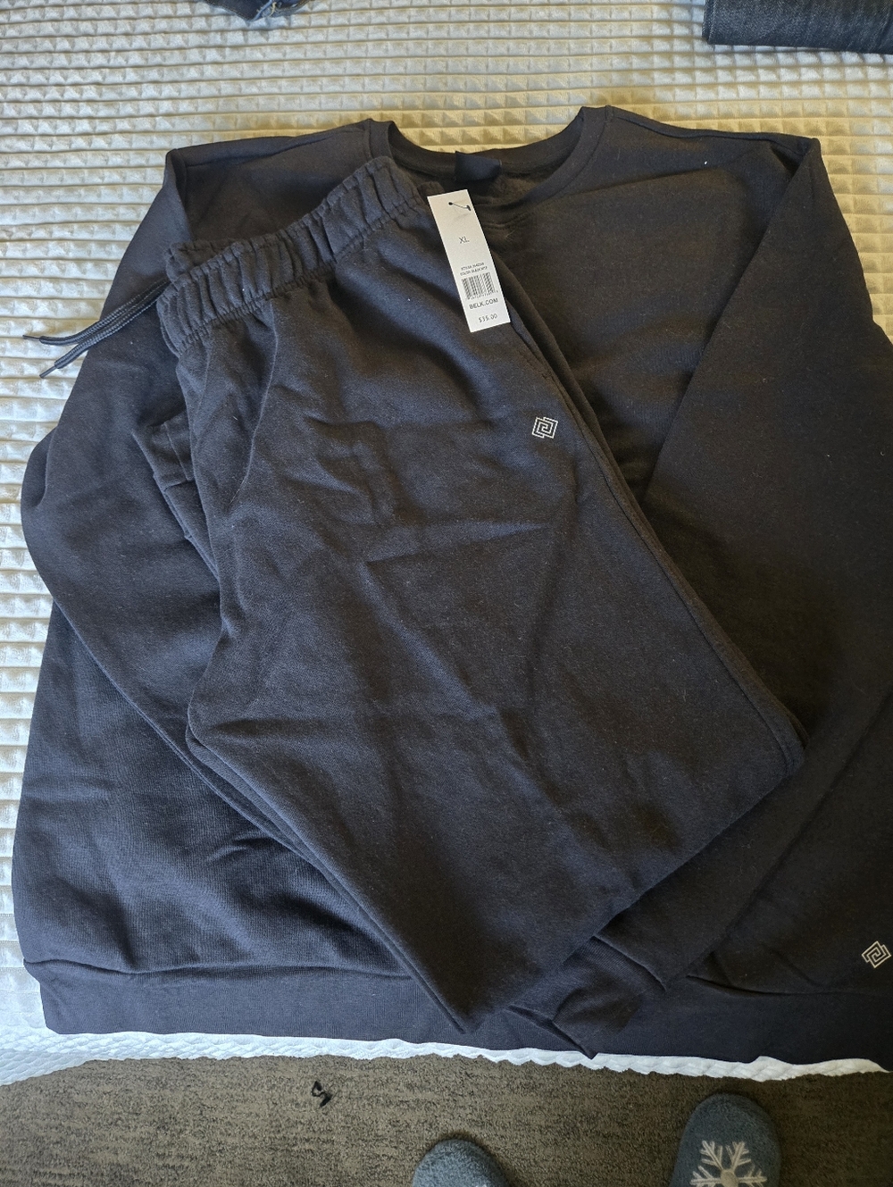 ZELOS Black Crewneck T-Shirt